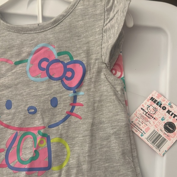 Hello Kitty Two Piece Matching Set - Picture 4 of 8